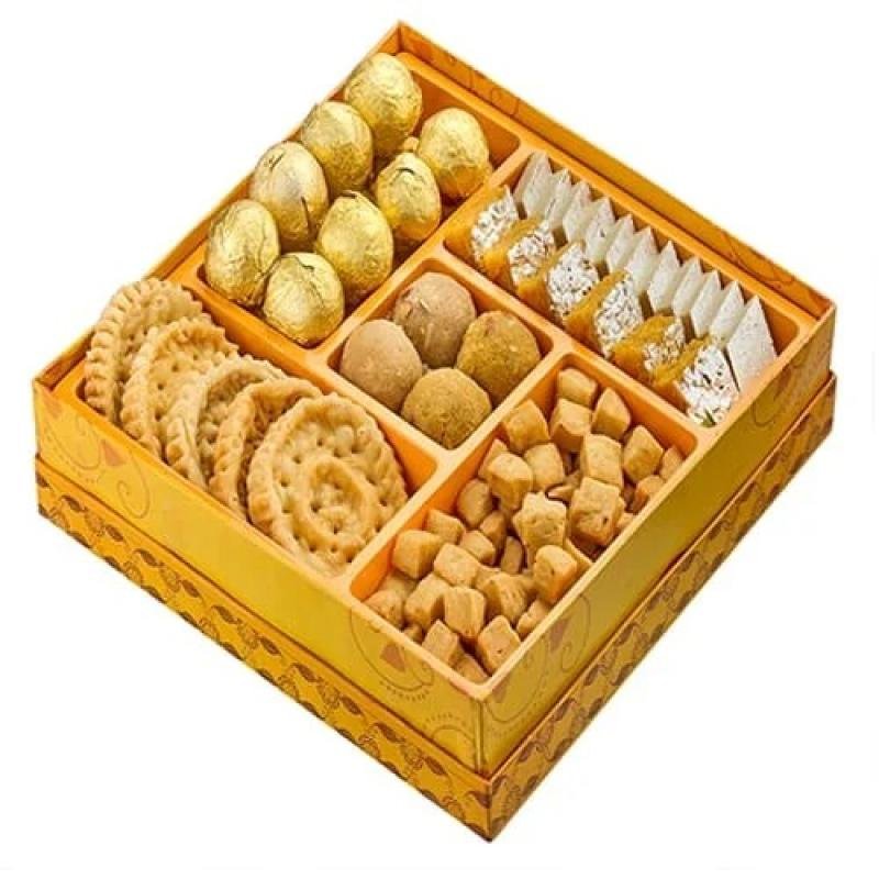 Luxury Banarasi Sweet & Namkeen Hamper