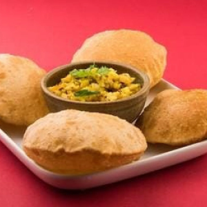 Banarasi Special Kachori Puri Sabzi (Without Onion & Garlic)