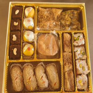 Custom Wedding Sweet & Dry Fruit Box